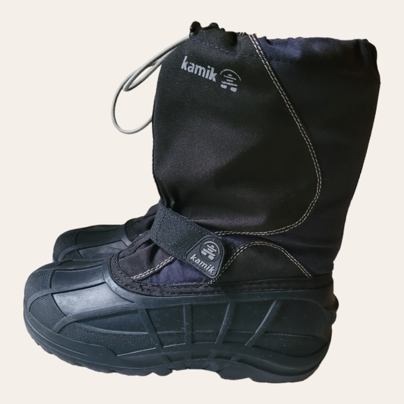 Kamik Other - Kamik Reddeer4 Black and Blue Winter Boots Sz5